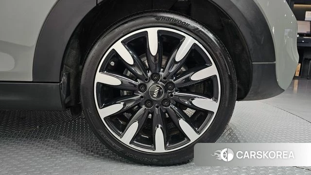 Mini Cooper S id 4556699 из Кореи 13