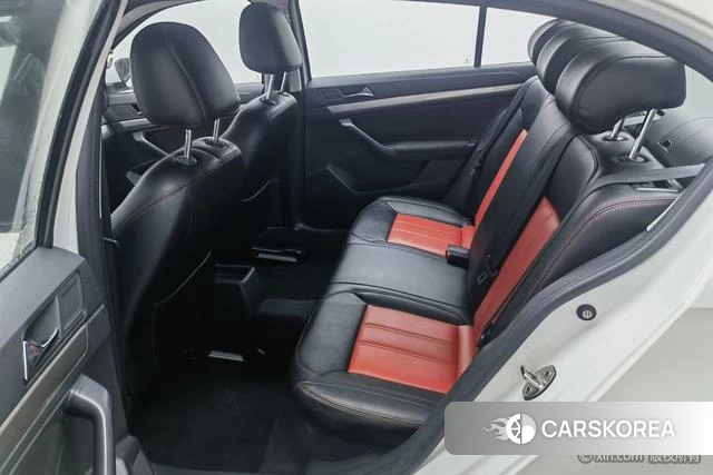 Volkswagen Lavida id 4212330 из Китая 13