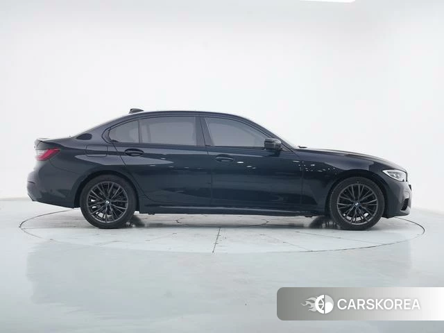 BMW 3 series id 4393145 из Китая 13