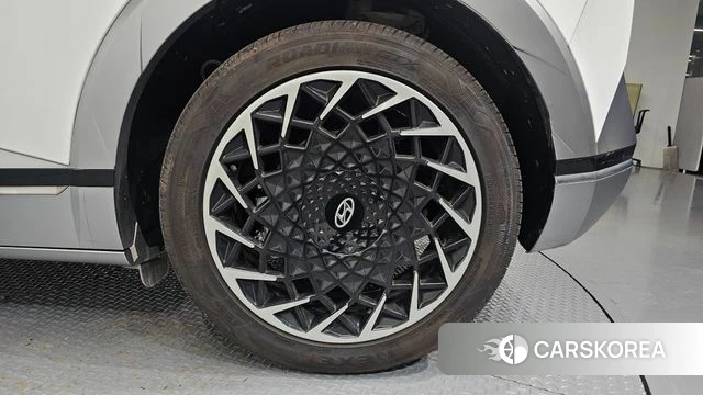 Hyundai Ionic 5 id 4608694 из Кореи 13