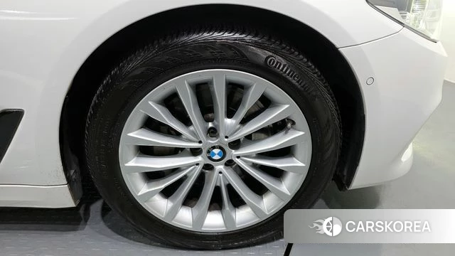 BMW 5 Series (G30) id 4294929 из Кореи 13
