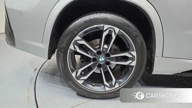 BMW X1 (U11) id 4778580 из Кореи 13