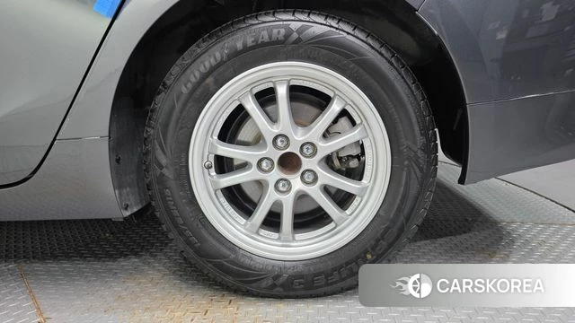 Toyota Prius 4th Generation id 4662887 из Кореи 13