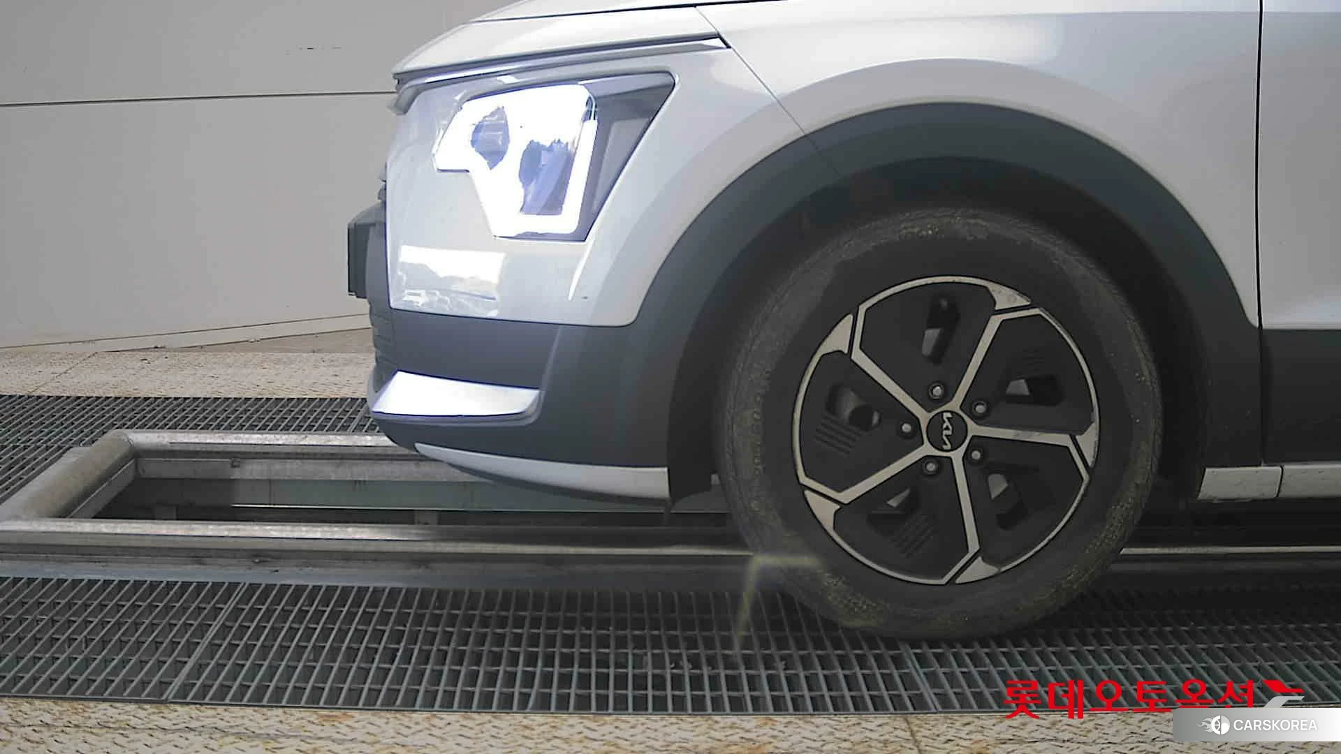 Kia Niro Hybrid id 4902325 из Кореи 13