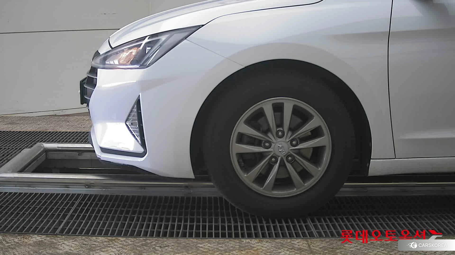 Hyundai Avante id 3869286 из Кореи 13