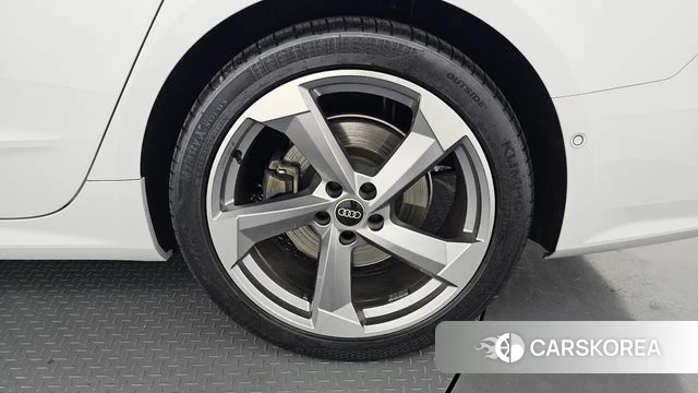 Audi A7 (4K) id 4396097 из Кореи 13