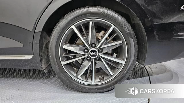 Hyundai The New Grandeur IG id 4433928 из Кореи 13