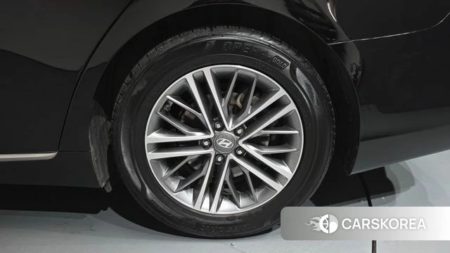 Hyundai Grandeur IG id 4502281 из Кореи 13