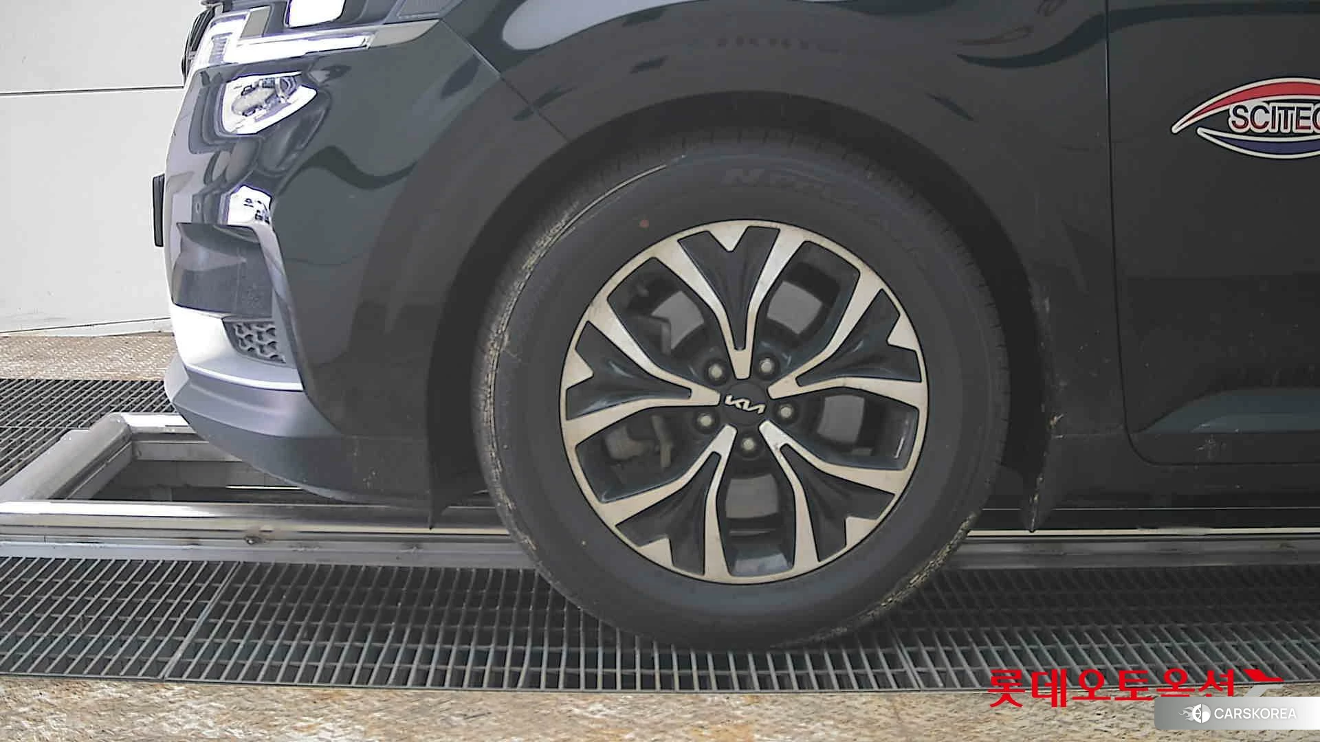 Kia Carnival id 3875718 из Кореи 13