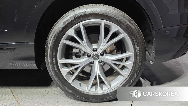 Audi Q8 (4M) id 4481162 из Кореи 13