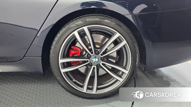 BMW 5 Series (G30) id 4641892 из Кореи 13