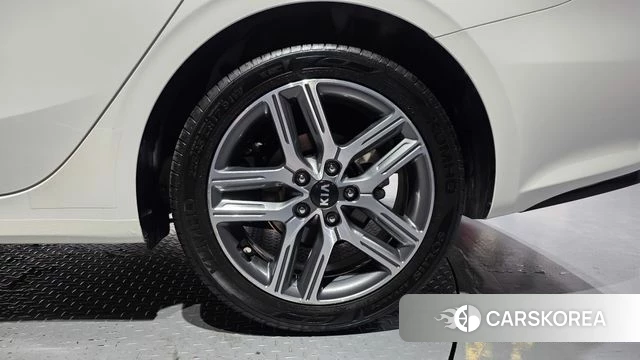 Kia Come New K3 id 4637921 из Кореи 13