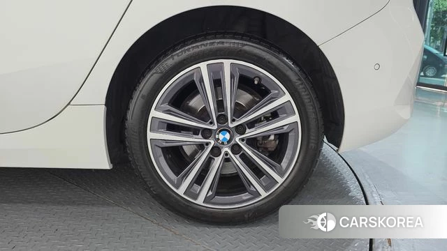 BMW 1 Series (F40) id 4463918 из Кореи 13