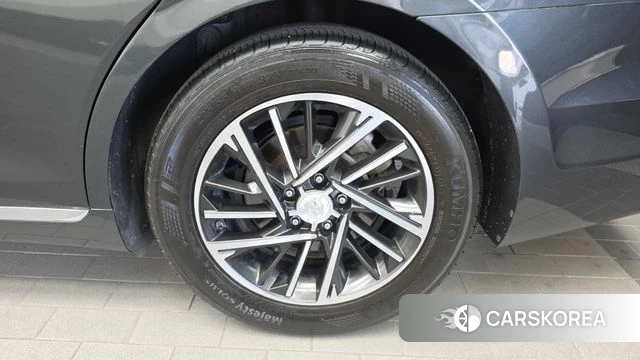 Hyundai The New Grandeur IG id 4923359 из Кореи 13