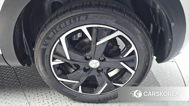 Citroen / DS DS3 Crossback id 4402579 из Кореи 13