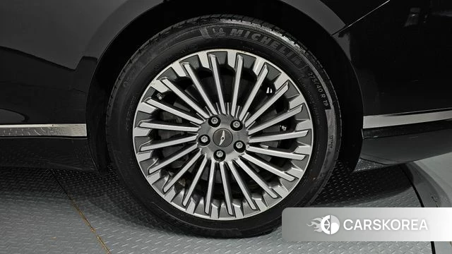 Genesis Electrified G80 (RG3) id 4881309 из Кореи 13