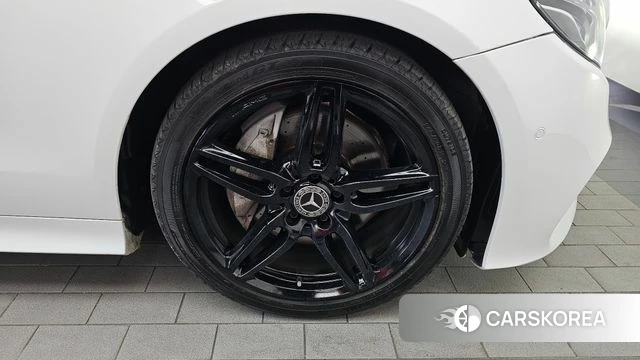Mercedes-Benz E-Class W213 id 4424734 из Кореи 13