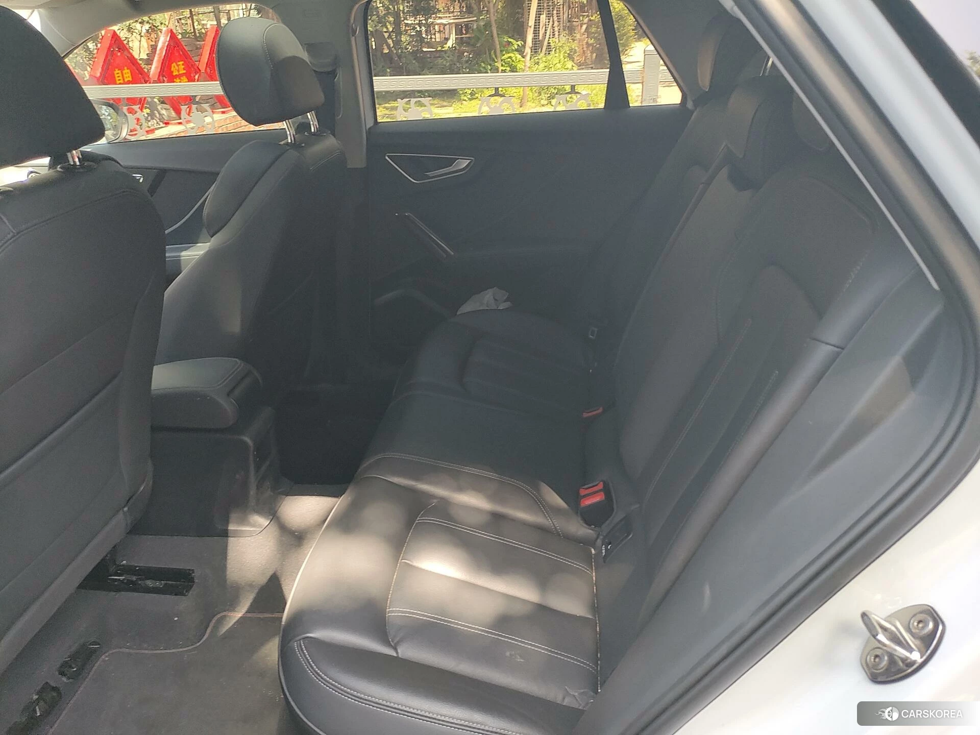 Audi Q2L id 4441328 из Китая 13
