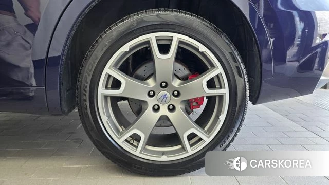 Maserati Levante id 4581506 из Кореи 13