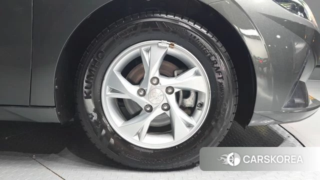 Hyundai Avante (CN7) id 4429668 из Кореи 13
