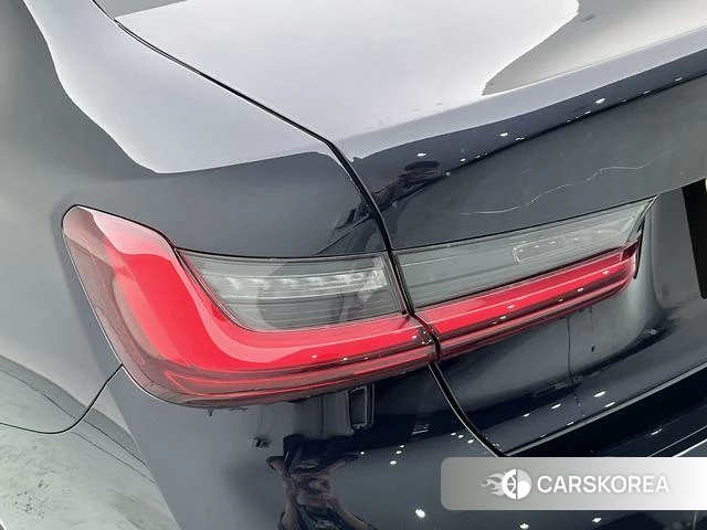 BMW 3 series id 4335731 из Китая 13