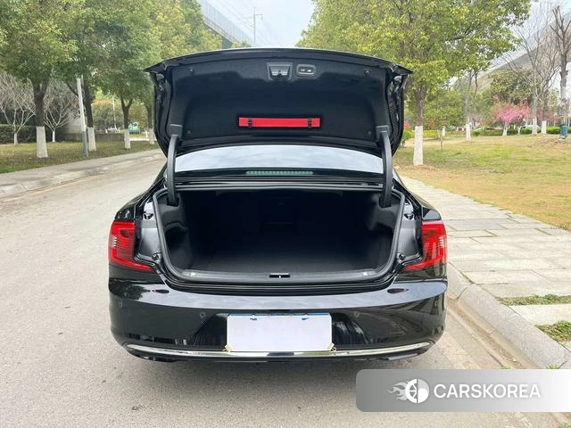 Volvo S90 id 4212816 из Китая 13