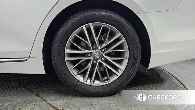 Hyundai Grandeur IG id 4746672 из Кореи 13