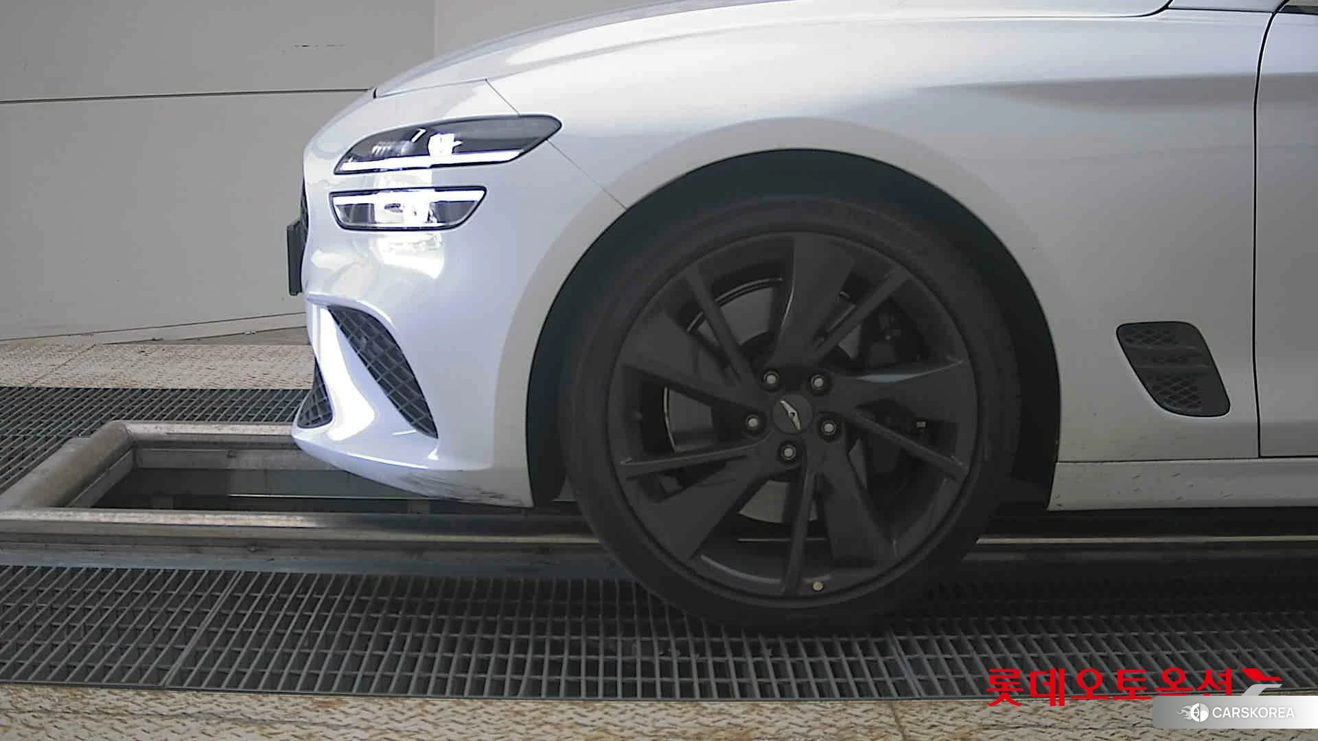 Hyundai G70 SHOOTING BRAKE id 4902388 из Кореи 13