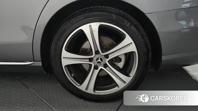 Mercedes-Benz E-Class W213 id 4417175 из Кореи 13