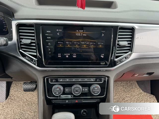Volkswagen Tourang id 4238612 из Китая 13