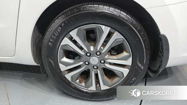 Kia The New Carnival id 4416602 из Кореи 13
