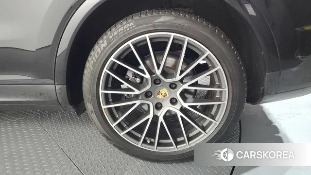 Porsche Cayenne (PO536) id 4356359 из Кореи 13