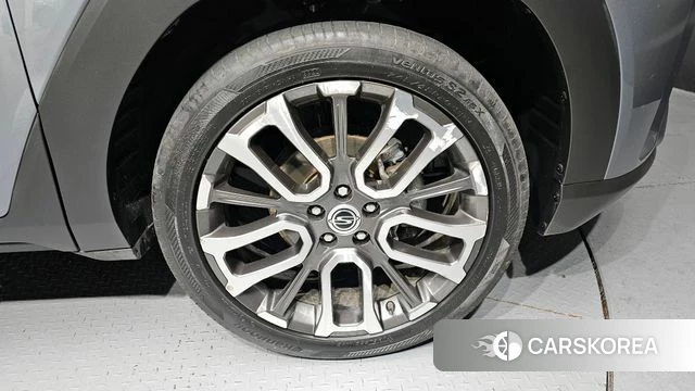 Ssangyong Torres id 4303010 из Кореи 13
