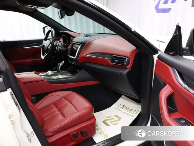 Maserati Levante id 4211545 из Китая 13