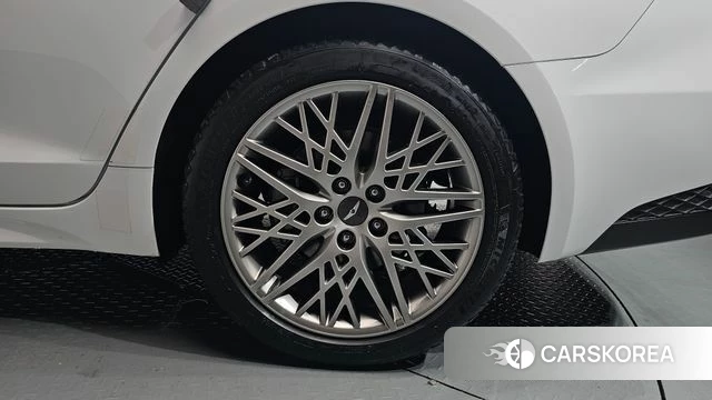 Genesis The New G70 id 4223431 из Кореи 13