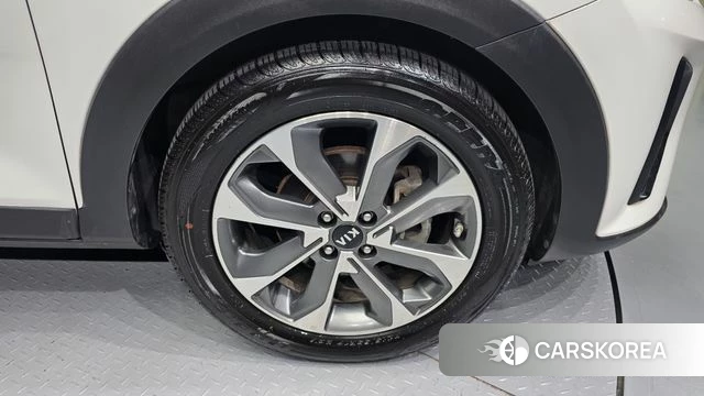 Kia Stonic id 4728278 из Кореи 13
