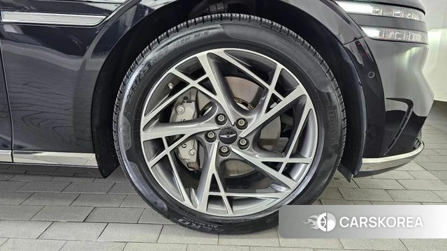Genesis G90 (RS4) id 4758480 из Кореи 13