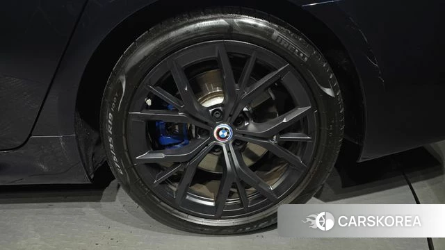 BMW 5 Series (G30) id 4324612 из Кореи 13