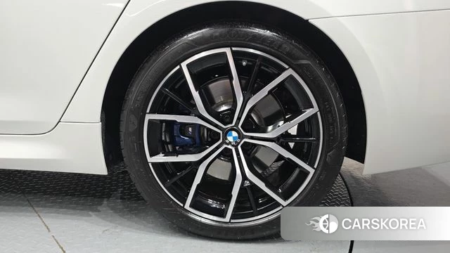 BMW 5 Series (G30) id 4354610 из Кореи 13