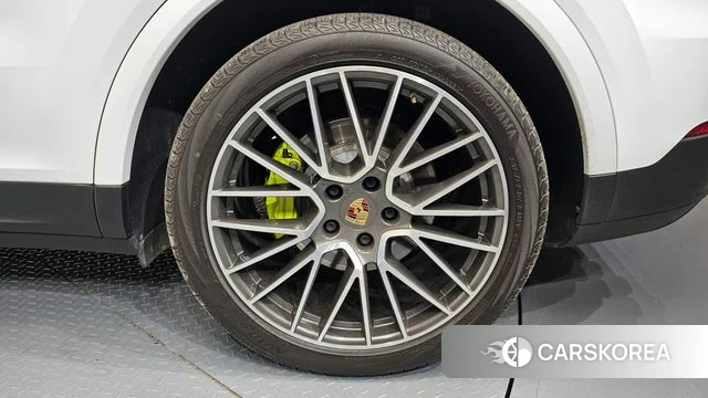 Porsche Cayenne (PO536) id 4429539 из Кореи 13