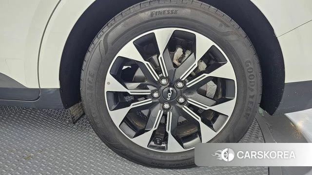Kia Carnival 4th generation id 4444320 из Кореи 13