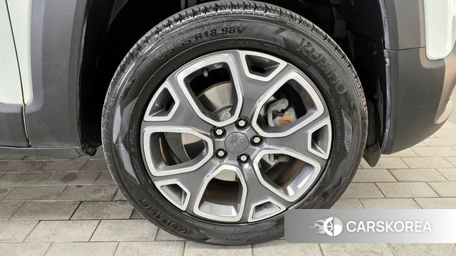 Jeep Renegade id 4345476 из Кореи 13