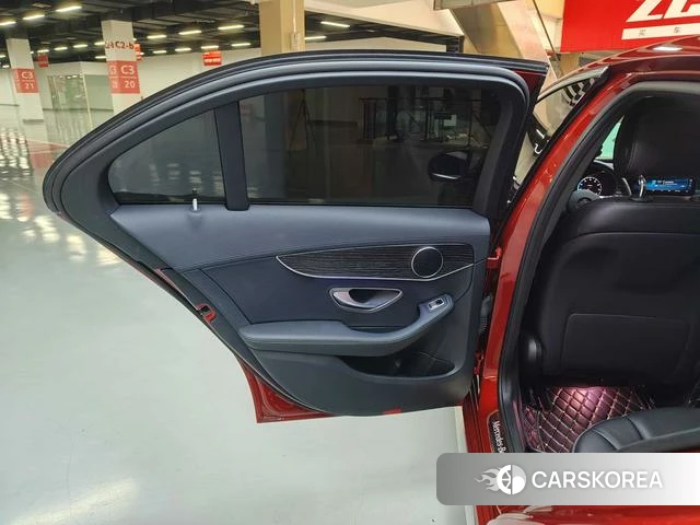Mercedes-Benz Class C id 4264679 из Китая 13