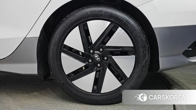 Hyundai Ionic 6 id 4880601 из Кореи 13