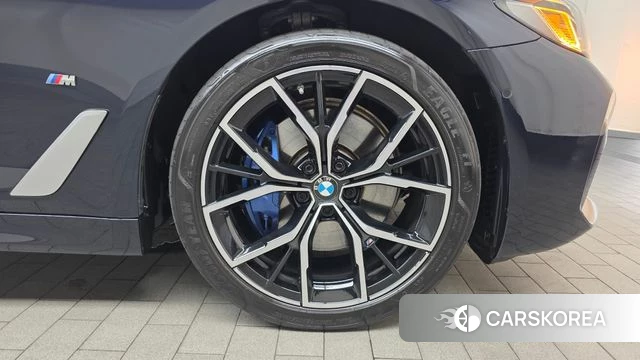 BMW 5 Series (G30) id 4422868 из Кореи 13