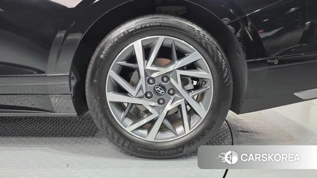 Hyundai Grandeur (GN7) id 4281332 из Кореи 13