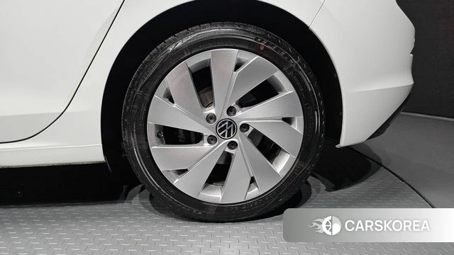 Volkswagen Golf 8th Generation id 4619100 из Кореи 13