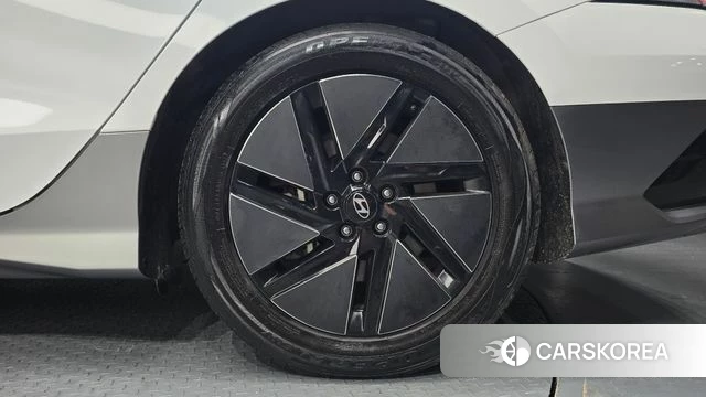 Hyundai Ionic 6 id 4763461 из Кореи 13