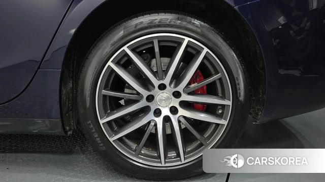 Maserati Ghibli id 4776474 из Кореи 13