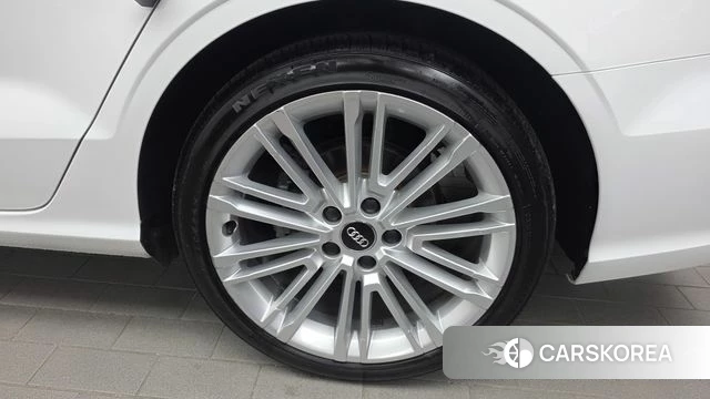 Audi New A3 id 4574425 из Кореи 13